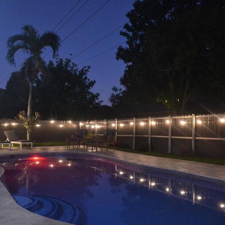 Spacious 4 Bedrooms, 2 Bathroom House With Pool Miramar Eksteriør bilde