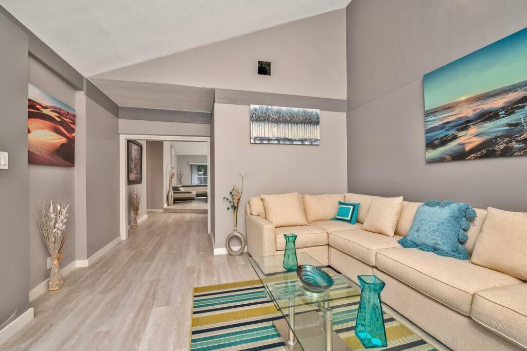 Spacious 4 Bedrooms, 2 Bathroom House With Pool Miramar Eksteriør bilde